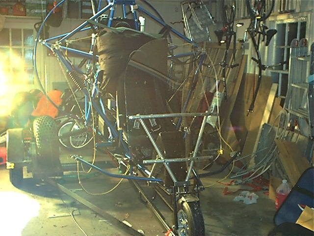 bpwindshield4.jpg (97228 bytes)